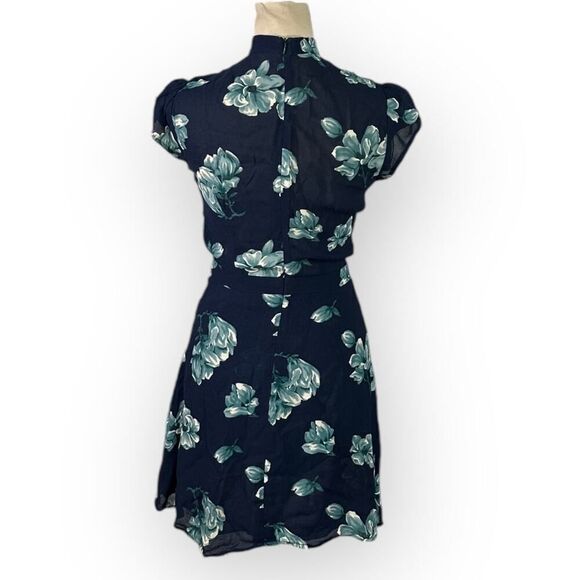 Reformation Faith Mini Dress Women's 2 Blue Floral Short Sleeves A-Line Tie Neck - Picture 3 of 8